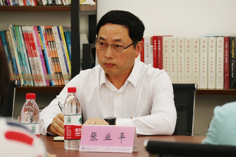 张业平参加数字艺术学院"学党史 办实事 解难题"师生座谈会